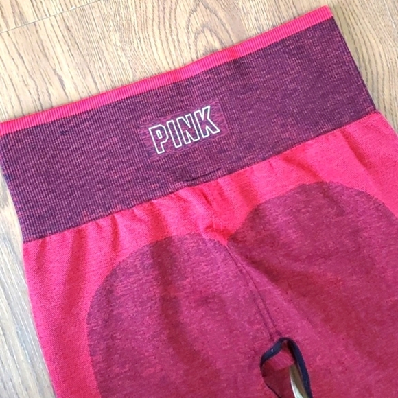 2019 NWOT Victoria's Secret PINK Seamless Bodycon Red Stretch Leggings Size XS - Picture 9 of 13